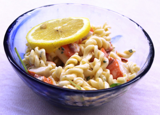 Salade de pâtes au surimi